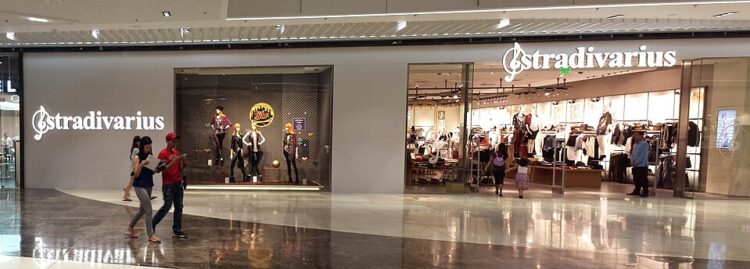 Stradivarius: Trendy and Affordable Fashion for Everyone