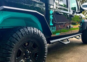 Hooke Road: Upgrade Your Off-Road Adventures with Premium Jeep and Truck Accessories