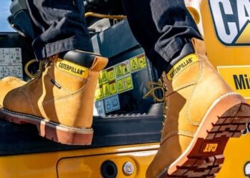 CAT Footwear: How to Choose Durable Boots and Stylish Shoes for Every Adventure